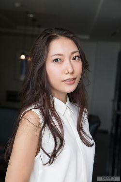 小老板黄鱼听雷